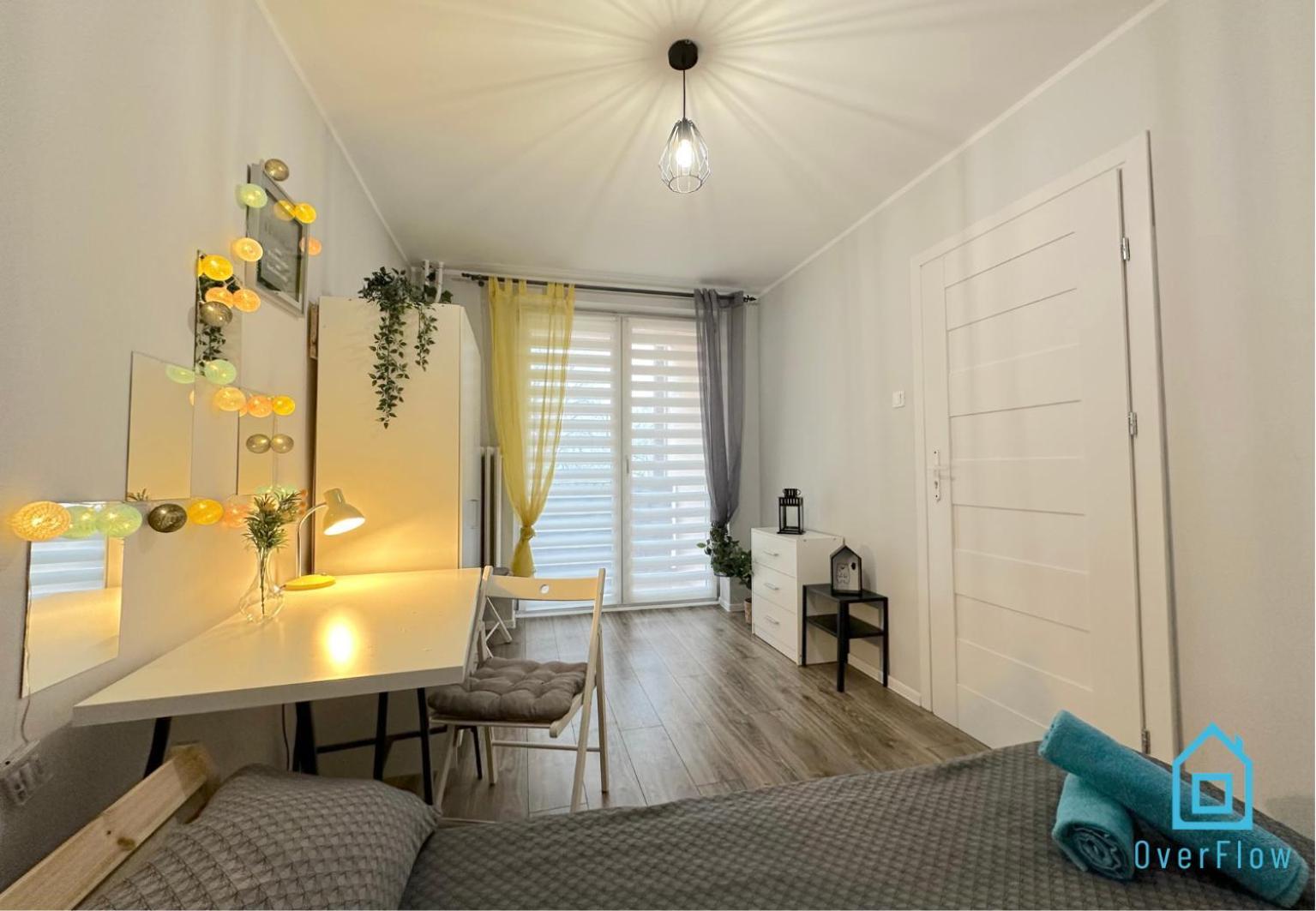 Spacious Room - Peaceful Retreat, 2 Minutes To Gdansk Old Town Exterior photo